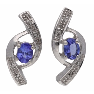 white gold tanzanite diamond studs